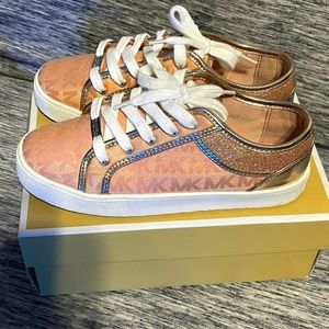Kids Michael kors blush pink sneakers